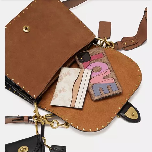 Beat Shoulder Bag In Colorblock With Rivets - Picture 4 of 7